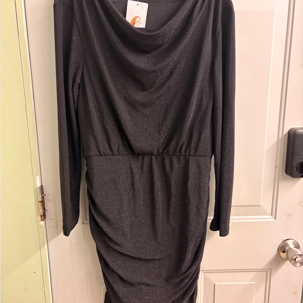 Elegant Black Long Sleeve Dress